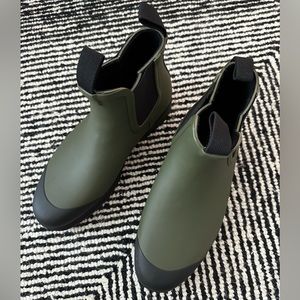 Everlane Women’s Short Rainboots